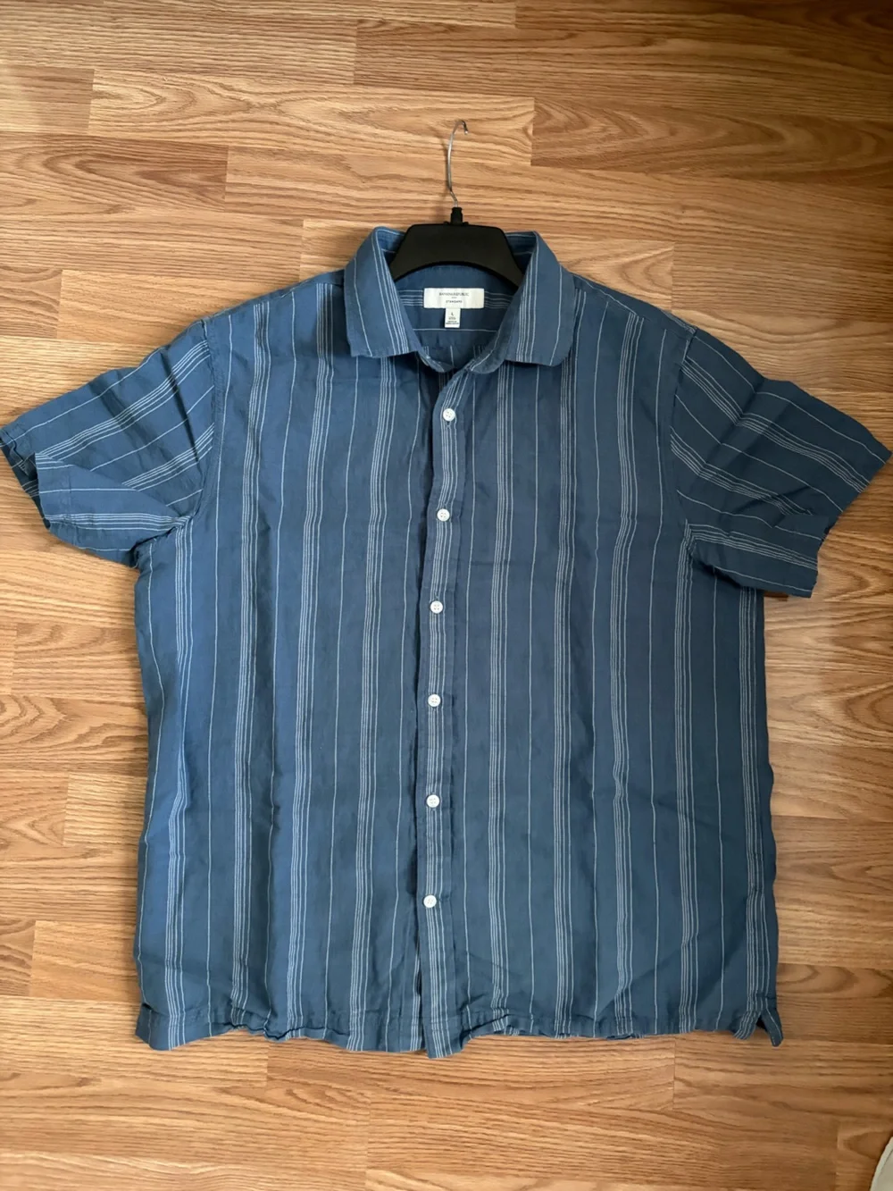 Banana Republic men’s banana